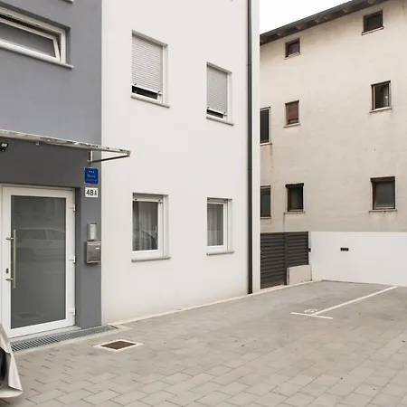 Apartment - Luxury With Private Pool Zadar